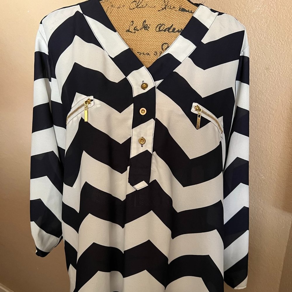 Rue+ White And Navy Blouse